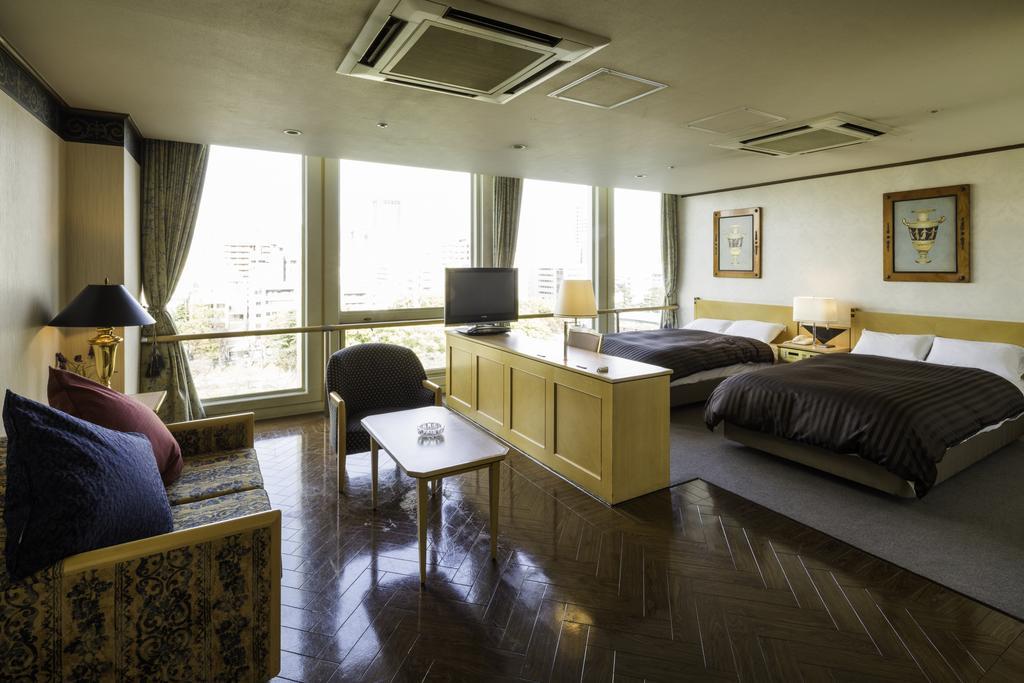 Hotel Osaka Castle Exterior foto